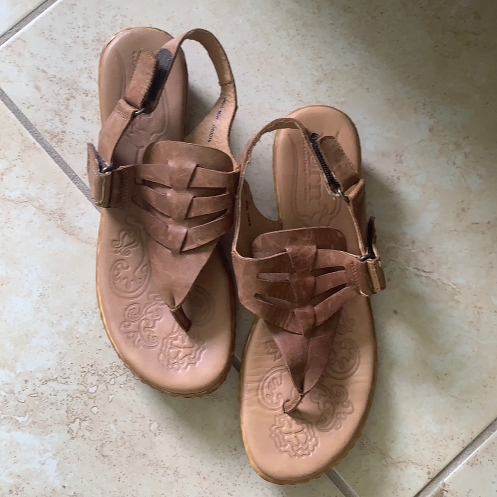 BORN Leather Sandals